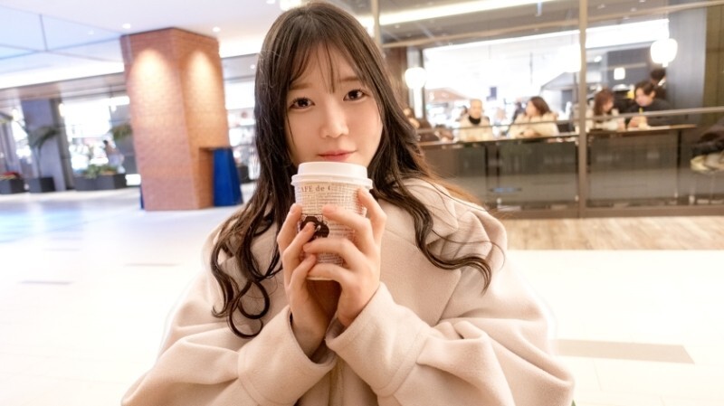 Siro-5486 “เด็กหญิงที่กล้าหาญทำงานที่ร้านขายของที่ระลึกใน Asakusa ได้สมัครแล้วเธอพูดได้อย่างชัดเจนและดูเหมือนจะจริงจัง แต่เธอมีร่างกายที่อ่อนไหวเป็นพิเศษและถูกเปิดโดยหัวนมของเธอ